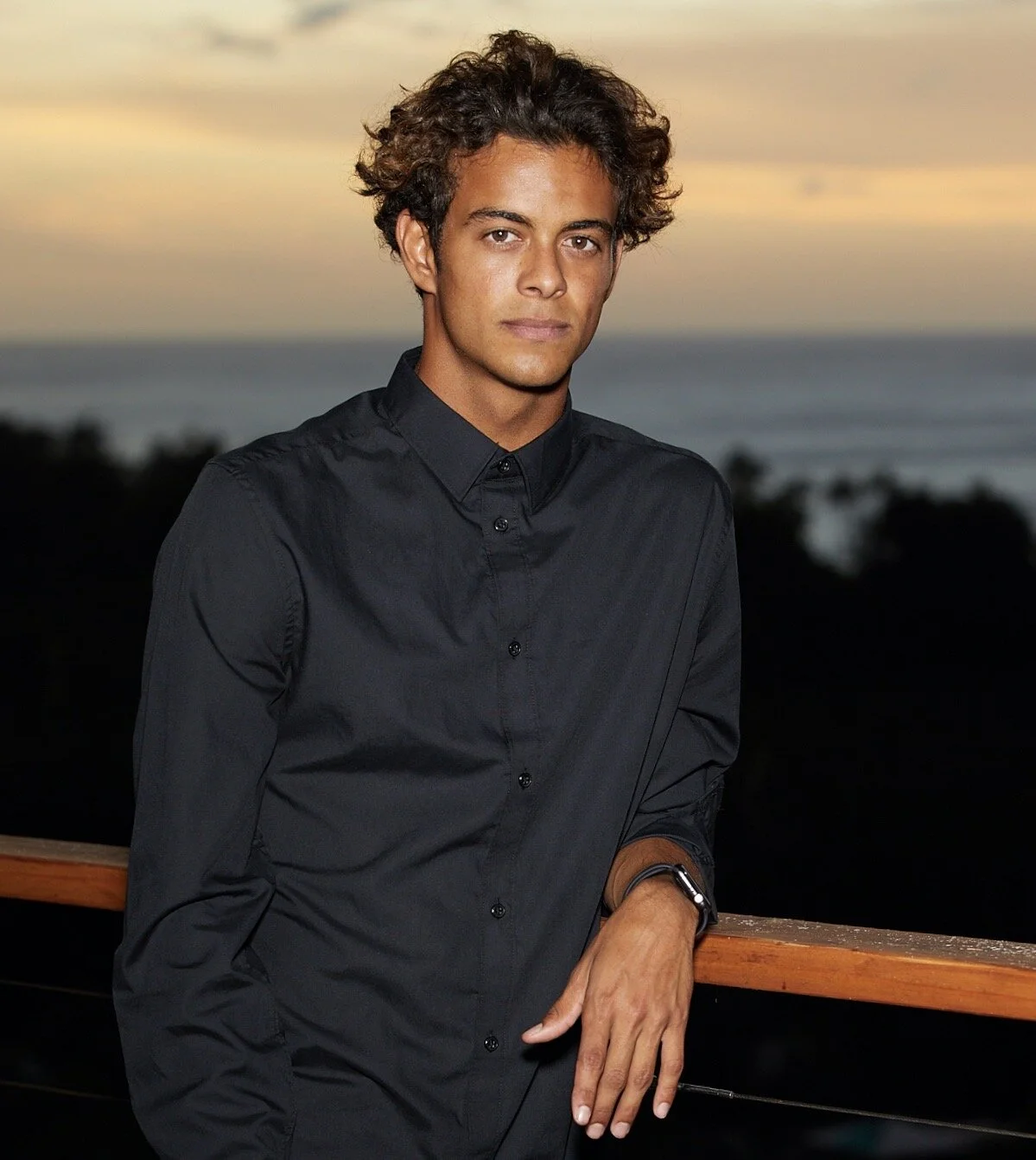 Noah Beschen — Niche Models & Talent